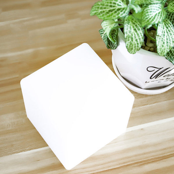 Glowing Cube Lamp