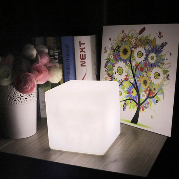 Glowing Cube Lamp