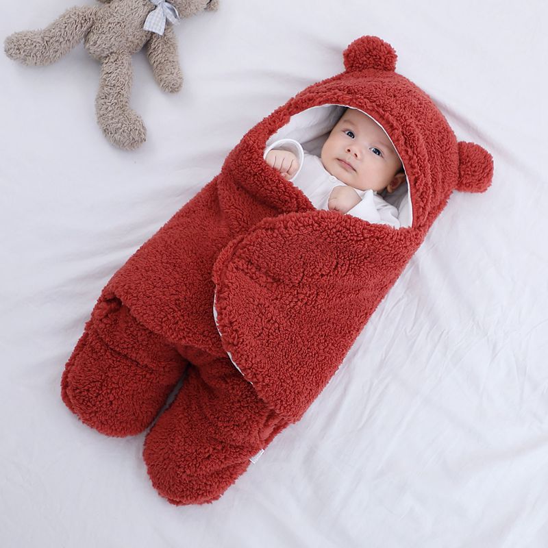 Winter Swaddle Blanket: Cozy Comfort for Your Newborn