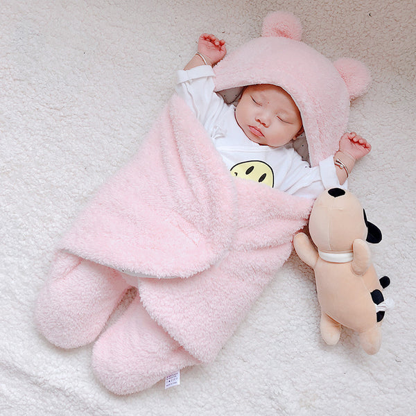 Winter Swaddle Blanket: Cozy Comfort for Your Newborn